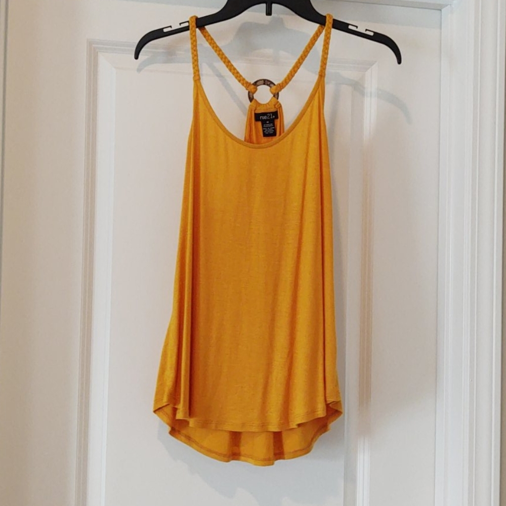 Yellow/gold tank top